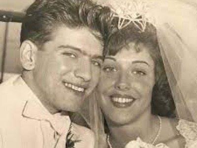 Esther Ripa and her beau Joseph Ripa in their wedding day.